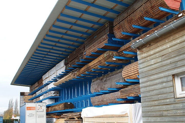 cantilever racking with roof for timber storage