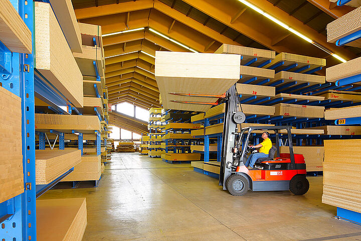 cantilever racking for the storage of chipboards