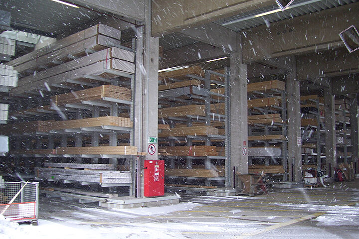 cantilever racking warehouse