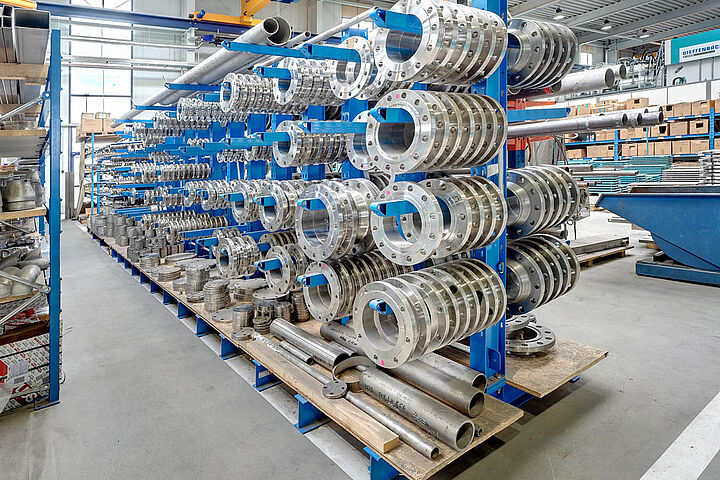 cantilever racking for coil storage