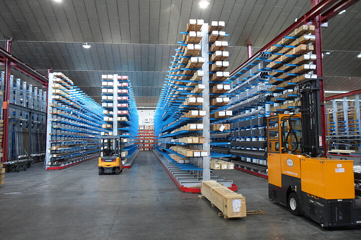 cantilever racking system