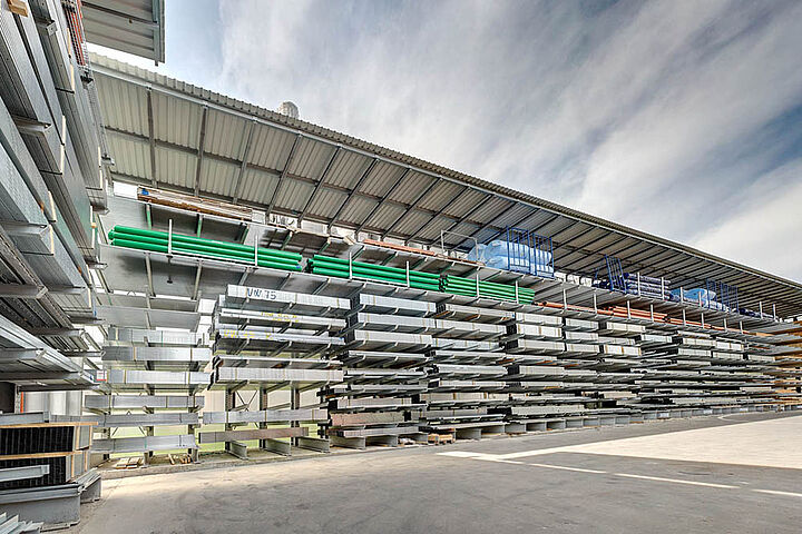 cantilever racking with roof galvanized