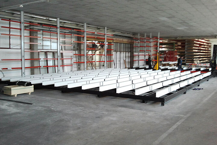 mobile cantilever racking, assembly