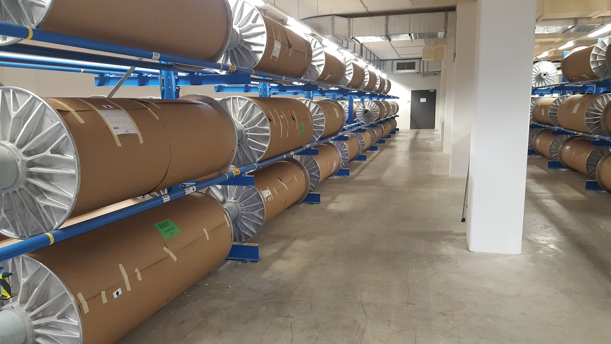 cantilever racking, storage of textile rolls
